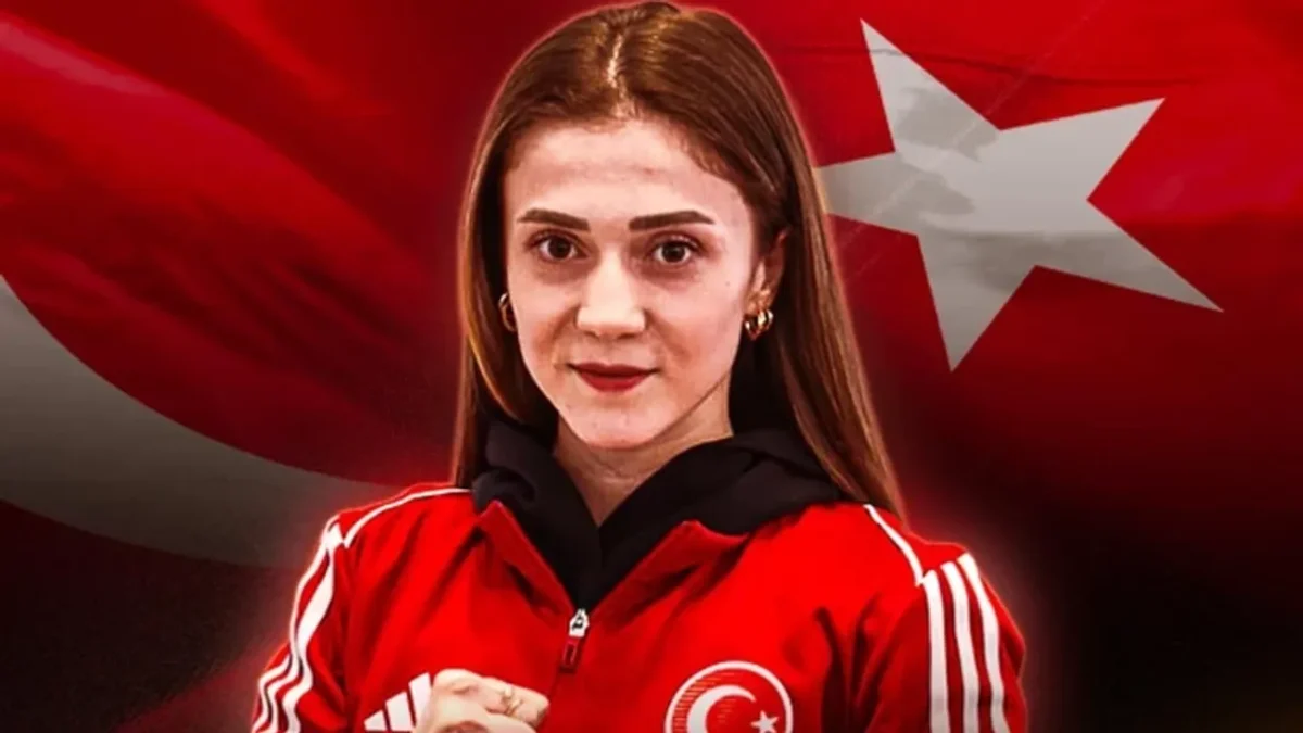 Merve Dinçel, üst üste 2. kez dünya şampiyonu Merve Dinçel, üst üste 2. kez dünya şampiyonu