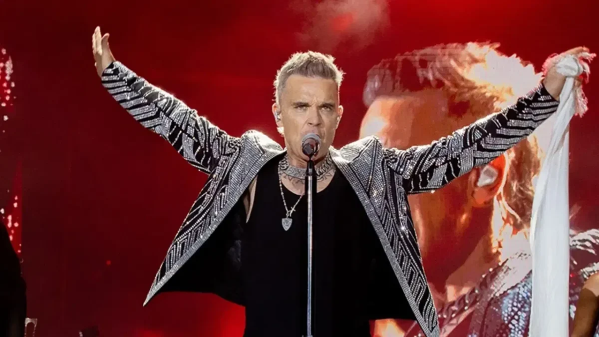 Sahnede bile kontrol edemiyor: Robbie Williams hastalığını açıkladı