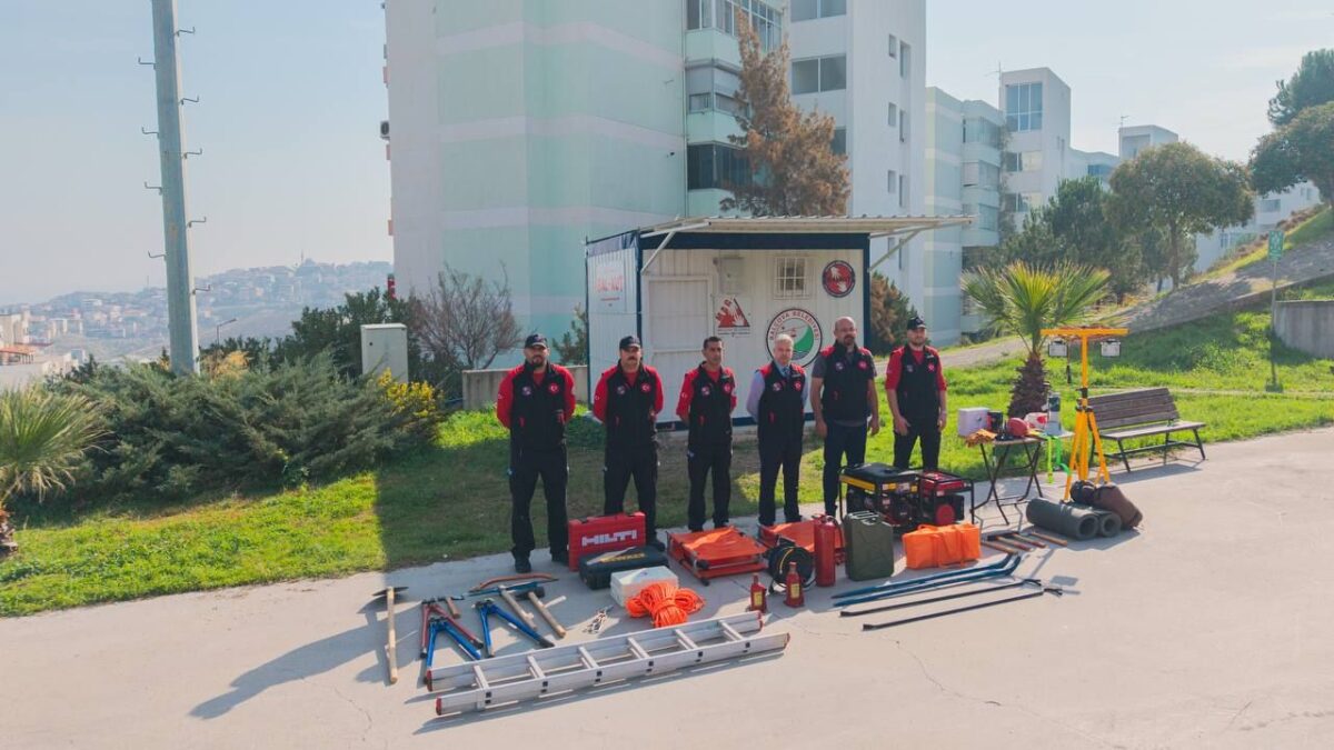 Balçova’da 8 noktaya ‘hayat’ tankı!