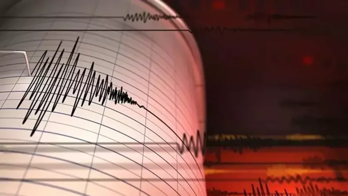 Sındırgı beşik gibi: 4,3 şiddetinde deprem! Sındırgı beşik gibi: 4,3 şiddetinde deprem!