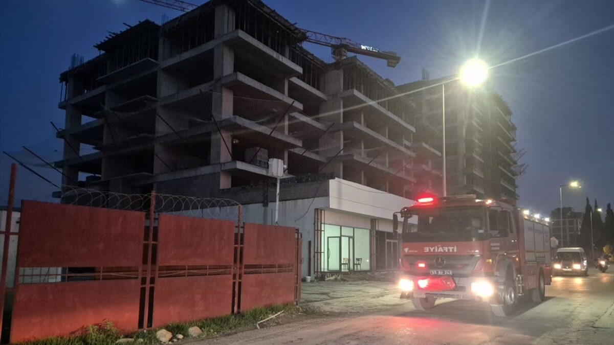 İnşaatta feci olay… Üzerine çelik kalıp düşen işçi can verdi!