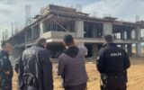 İnşaattan düşen işçi yaralandı