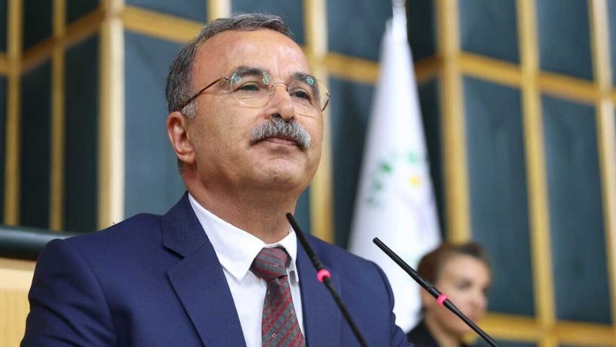 DEM Parti’den CHP’ye “İmralı ziyareti” tepkisi: İktidar olmak istiyorsanız müdahil olun!