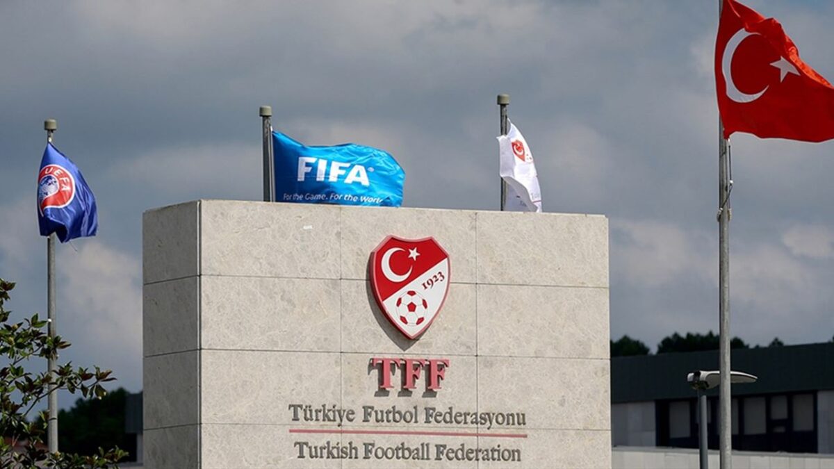 Bahis oynayan teknik direktörlerin cezaları açıklandı!