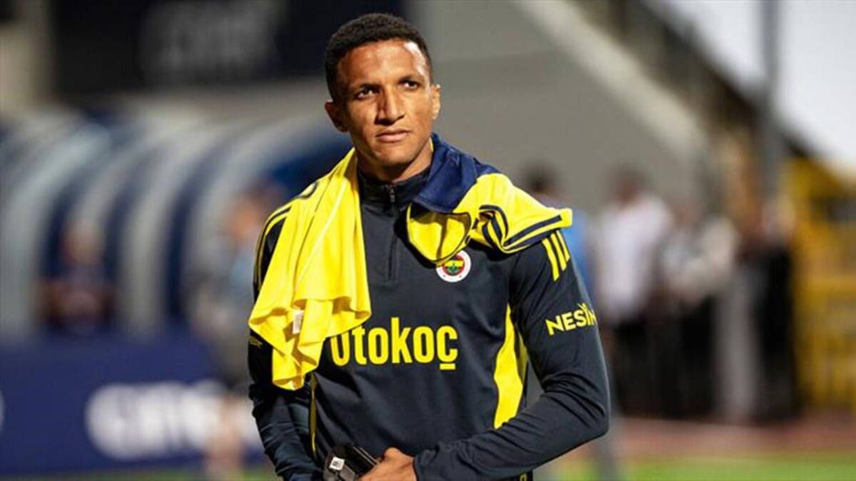 Fenerbahçe’de bir ayrılık daha: Becao’nun yeni takımı belli oldu! Fenerbahçe’de bir ayrılık daha: Becao’nun yeni takımı belli oldu!