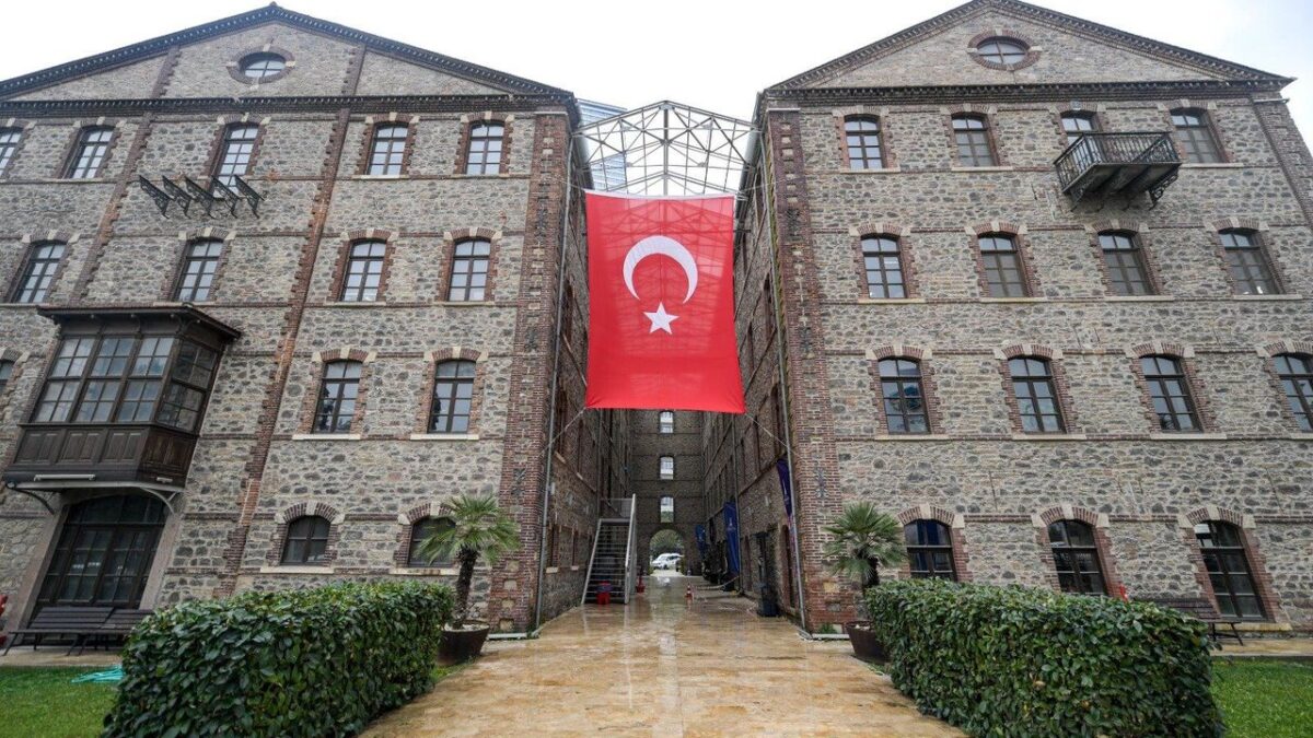 Büyükşehir’den taşınmaz devri çıkışı: Hukuksuz el koymaya izin vermeyeceğiz