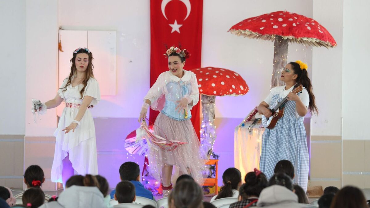 Aliağa’da sömestr tatili şenliğe dönüştü Aliağa’da sömestr tatili şenliğe dönüştü