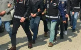 Sopalarla saldırdılar, varil fırlattılar: 4 şüpheli yakalandı Sopalarla saldırdılar, varil fırlattılar: 4 şüpheli yakalandı