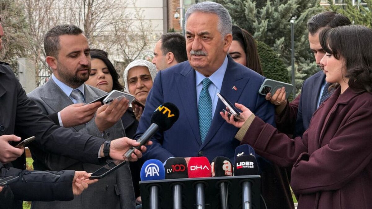 AK Partili Yazıcı: Ara seçim gündemi söz konusu değil AK Partili Yazıcı: Ara seçim gündemi söz konusu değil
