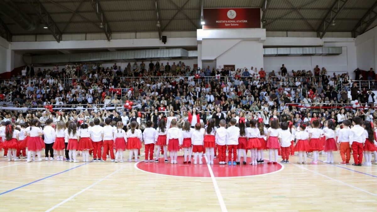 Bayraklı’da 23 Nisan coşkusu başladı!