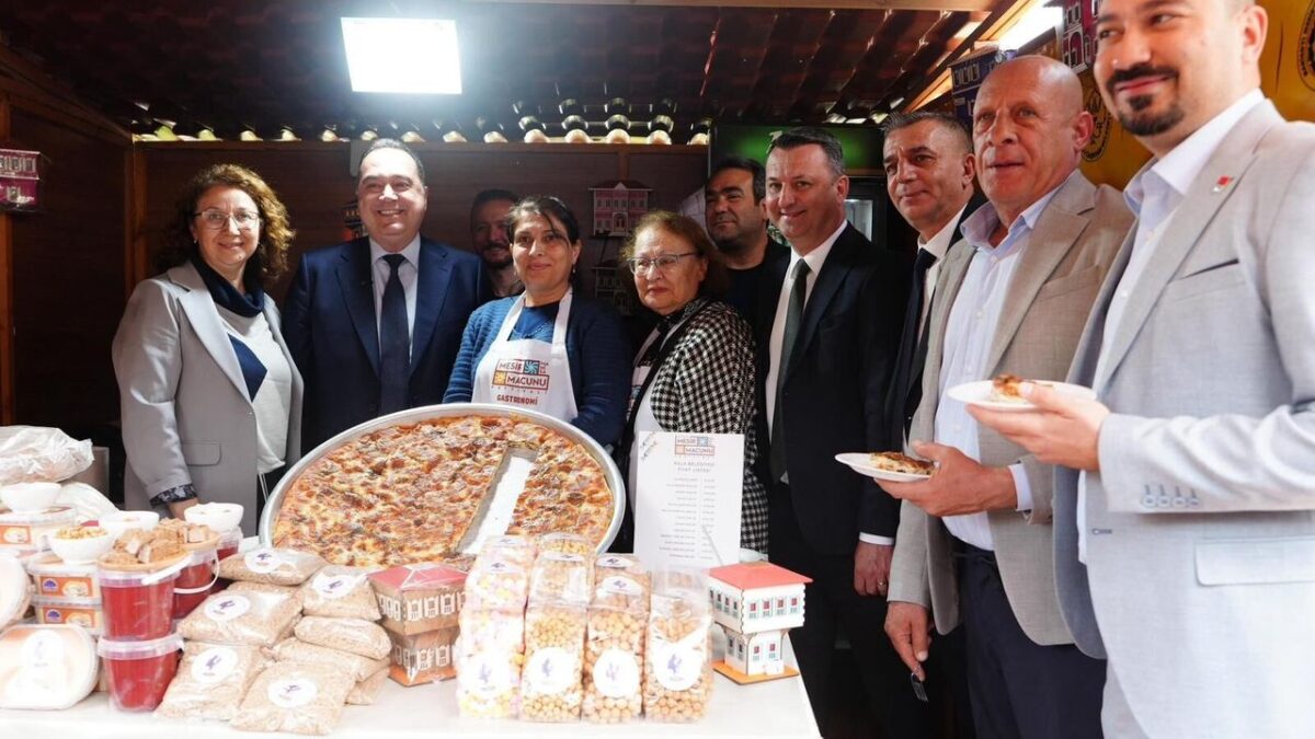 Manisa Gastronomi Panayırı Mesir Festivali açıldı!