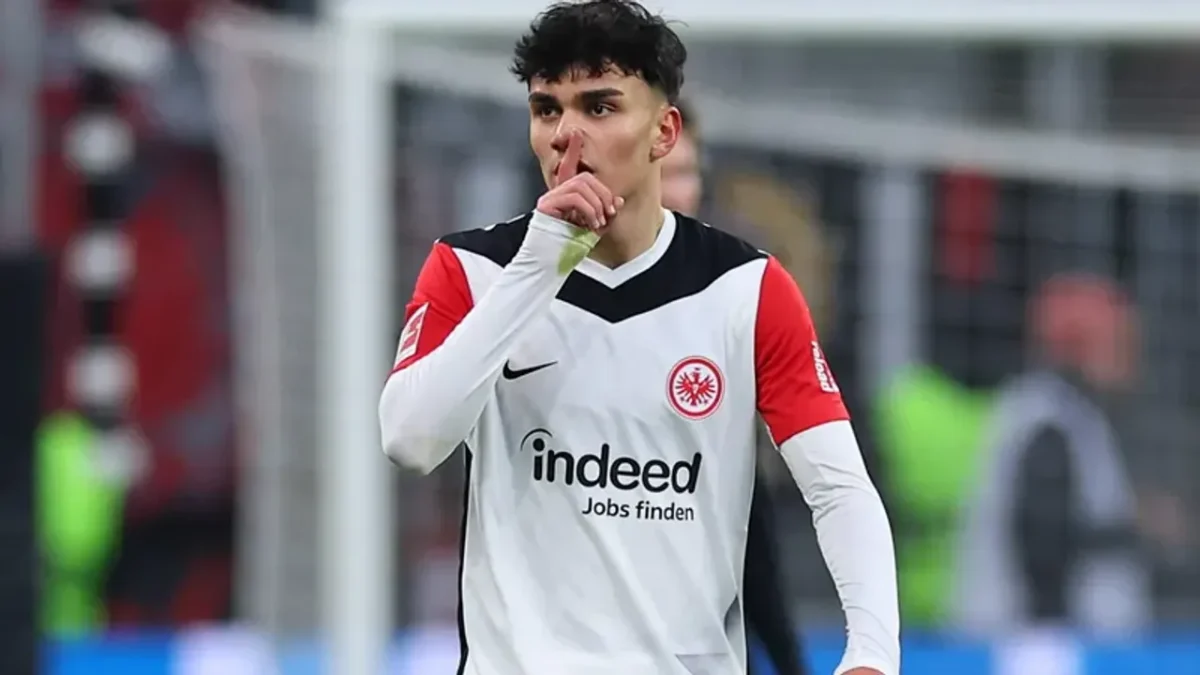Galatasaray’da öncelik orta saha Galatasaray’da öncelik orta saha