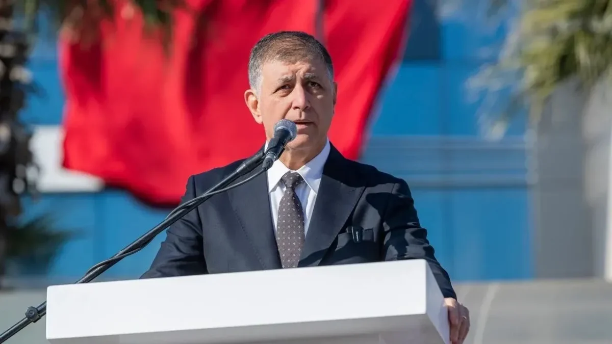 “AK Parti’ye geçecek” iddialarına Tugay’dan yanıt: Görevime bağımsız devam edeceğim! “AK Parti’ye geçecek” iddialarına Tugay’dan yanıt: Görevime bağımsız devam edeceğim!