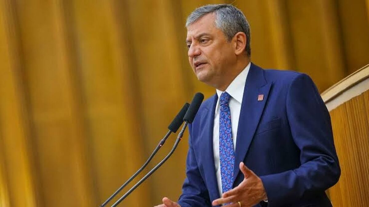 Yeni parti hazırlığı: Grup toplantısında ilan edecek! Yeni parti hazırlığı: Grup toplantısında ilan edecek!