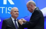 Yeni Yol’dan istifa etti AK Partiye katıldı Yeni Yol’dan istifa etti AK Partiye katıldı
