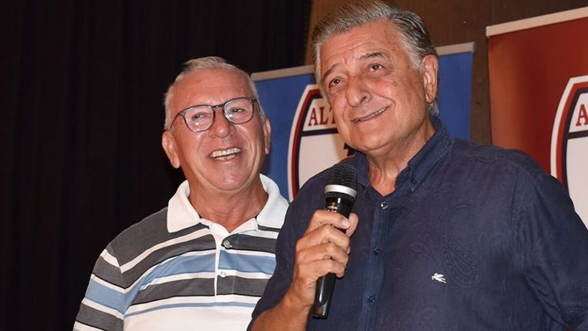 Altınordu’ya Yılmaz Vural’dan destek Altınordu’ya Yılmaz Vural’dan destek